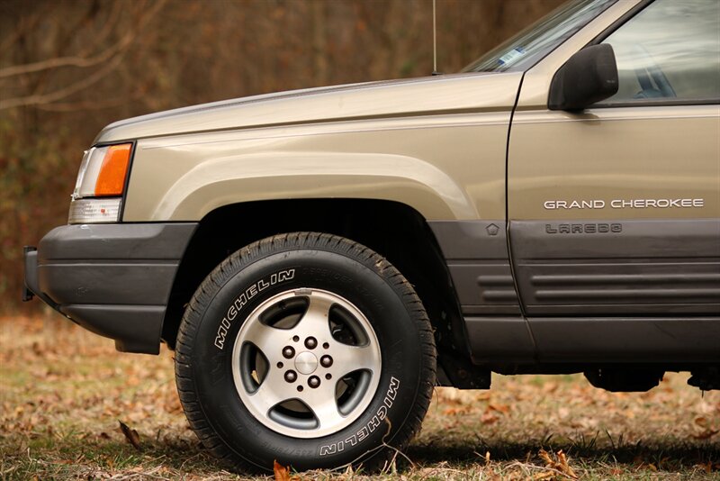 1998 Jeep Grand Cherokee Laredo 4dr Laredo   - Photo 16 - Rockville, MD 20850