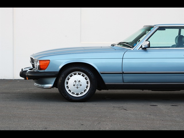 1987 Mercedes-Benz 560-Class 560 SL   - Photo 12 - Rockville, MD 20850