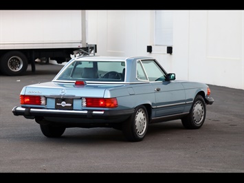 1987 Mercedes-Benz 560-Class 560 SL   - Photo 9 - Rockville, MD 20850