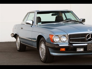 1987 Mercedes-Benz 560-Class 560 SL   - Photo 5 - Rockville, MD 20850