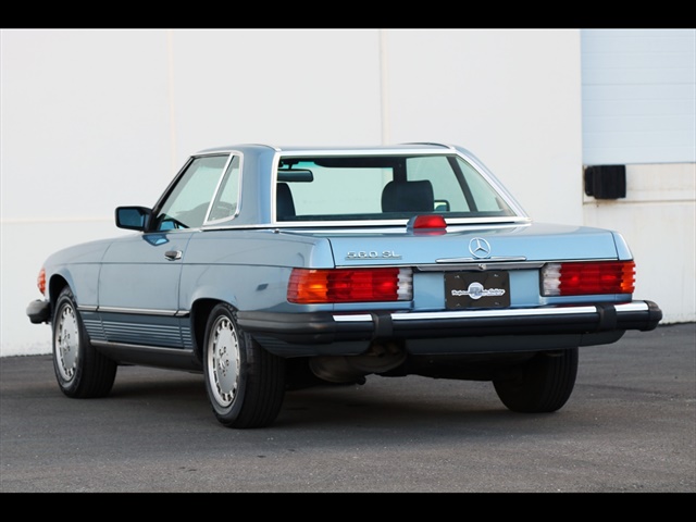 1987 Mercedes-Benz 560-Class 560 SL   - Photo 8 - Rockville, MD 20850