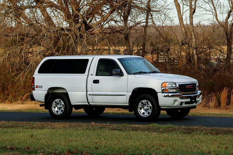 2005 GMC Sierra 1500 SLE Z71 4WD 2dr Regular Cab   - Photo 9 - Rockville, MD 20850