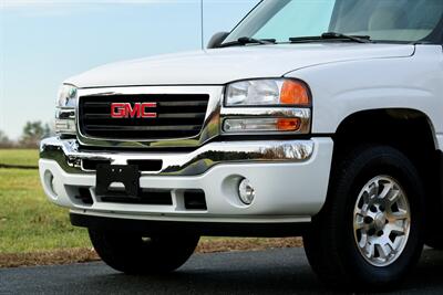 2005 GMC Sierra 1500 SLE Z71 4WD 2dr Regular Cab   - Photo 14 - Rockville, MD 20850