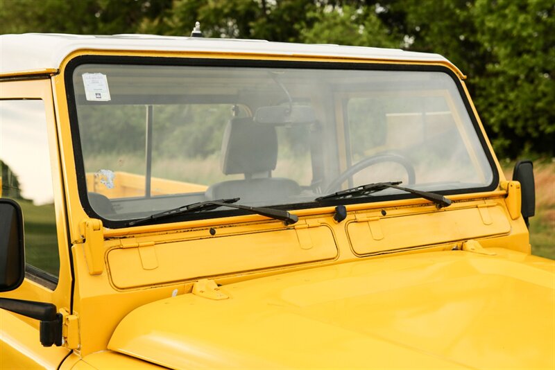 1991 Land Rover Defender 90 Pickup   - Photo 21 - Rockville, MD 20850