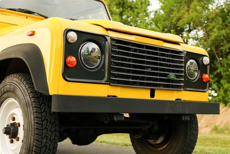 1991 Land Rover Defender 90 Pickup   - Photo 17 - Rockville, MD 20850