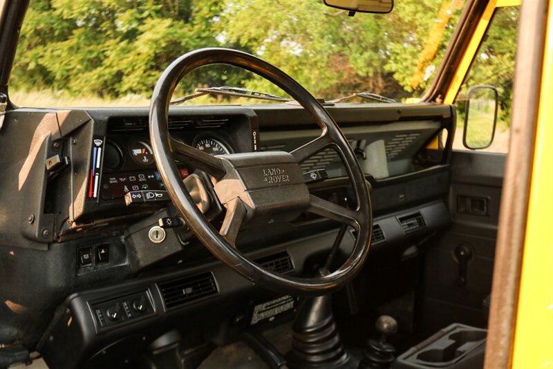 1991 Land Rover Defender 90 Pickup   - Photo 60 - Rockville, MD 20850