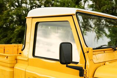 1991 Land Rover Defender 90 Pickup   - Photo 24 - Rockville, MD 20850