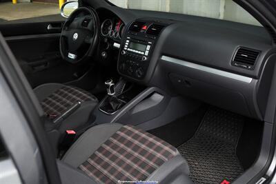 2008 Volkswagen GTI 6-Speed   - Photo 44 - Rockville, MD 20850