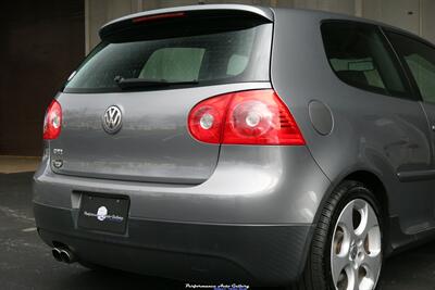 2008 Volkswagen GTI 6-Speed   - Photo 39 - Rockville, MD 20850