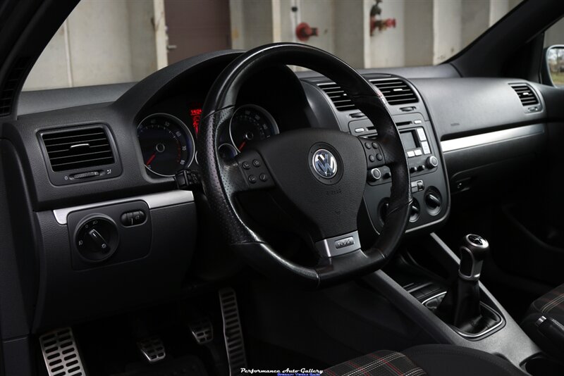 2008 Volkswagen GTI 6-Speed   - Photo 53 - Rockville, MD 20850