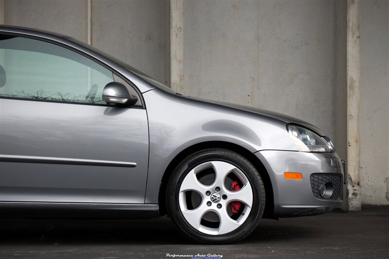 2008 Volkswagen GTI 6-Speed   - Photo 21 - Rockville, MD 20850