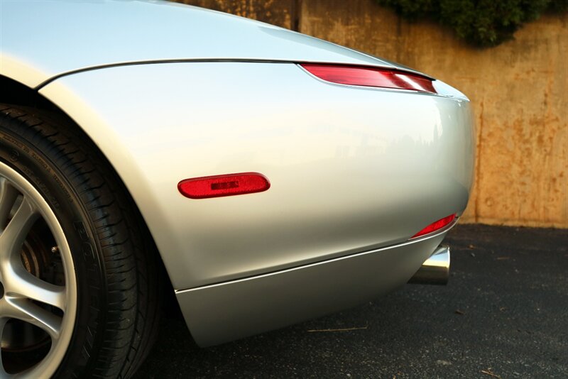 2002 BMW Z8   - Photo 39 - Rockville, MD 20850