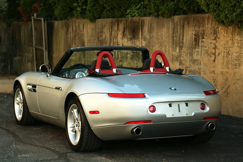 2002 BMW Z8   - Photo 10 - Rockville, MD 20850