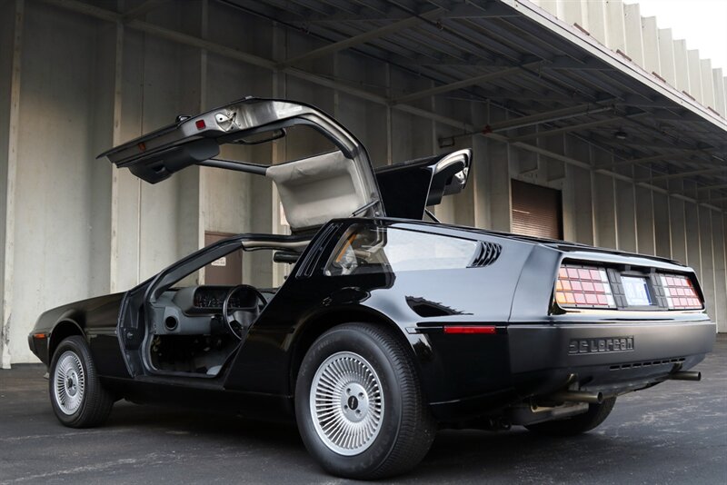 1981 DeLorean DMC-12   - Photo 18 - Rockville, MD 20850