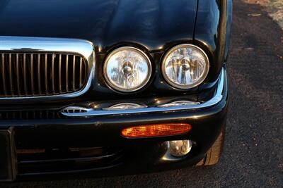 2000 Jaguar XJ8   - Photo 35 - Rockville, MD 20850