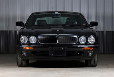 2000 Jaguar XJ8   - Photo 3 - Rockville, MD 20850