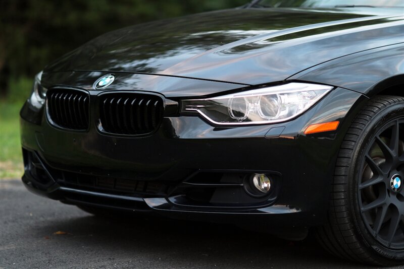 2013 BMW 335i  Sport 6-Speed - Photo 28 - Rockville, MD 20850