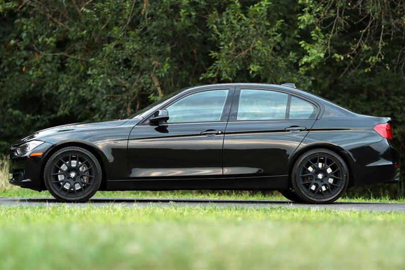 2013 BMW 335i  Sport 6-Speed - Photo 14 - Rockville, MD 20850