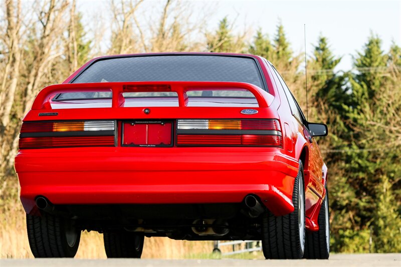 1993 Ford Mustang SVT Cobra   - Photo 19 - Rockville, MD 20850