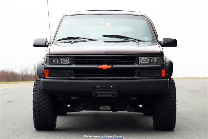 1996 Chevrolet Suburban K1500  Virginia Tech Custom Edition (VT) - Photo 3 - Rockville, MD 20850