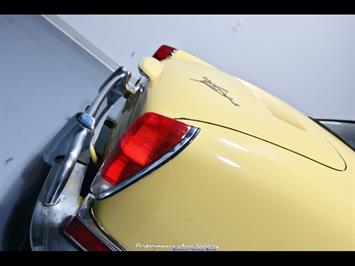 1970 Volkswagen Karmann Ghia   - Photo 5 - Rockville, MD 20850