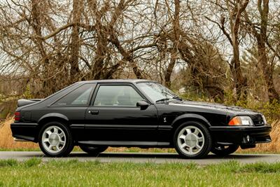 1993 Ford Mustang SVT Cobra   - Photo 17 - Rockville, MD 20850