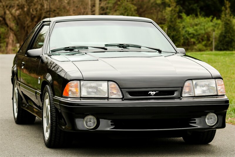 1993 Ford Mustang SVT Cobra   - Photo 14 - Rockville, MD 20850