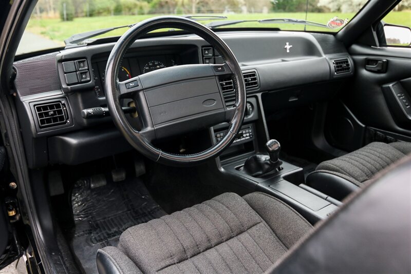 1993 Ford Mustang SVT Cobra   - Photo 47 - Rockville, MD 20850