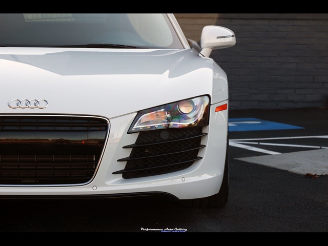 2009 Audi R8 Quattro  6-Spd - VF Supercharged - Photo 20 - Rockville, MD 20850