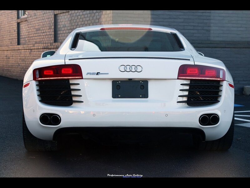 2009 Audi R8 Quattro  6-Spd - VF Supercharged - Photo 7 - Rockville, MD 20850
