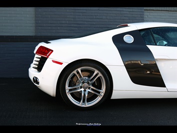 2009 Audi R8 Quattro  6-Spd - VF Supercharged - Photo 15 - Rockville, MD 20850