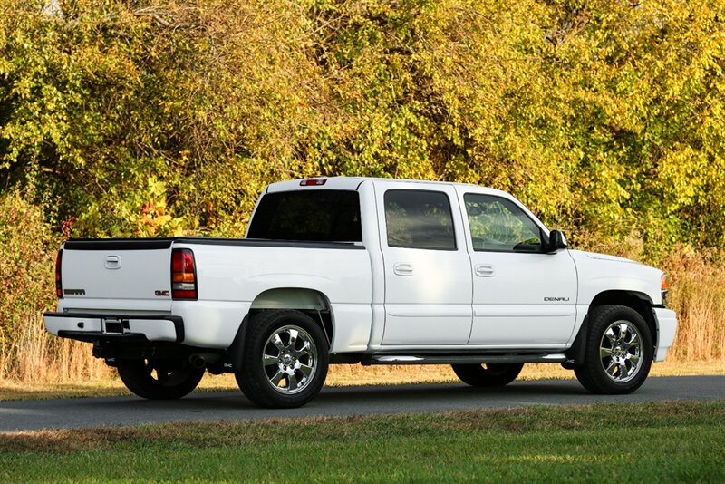 2006 GMC Sierra 1500 Denali   - Photo 21 - Rockville, MD 20850