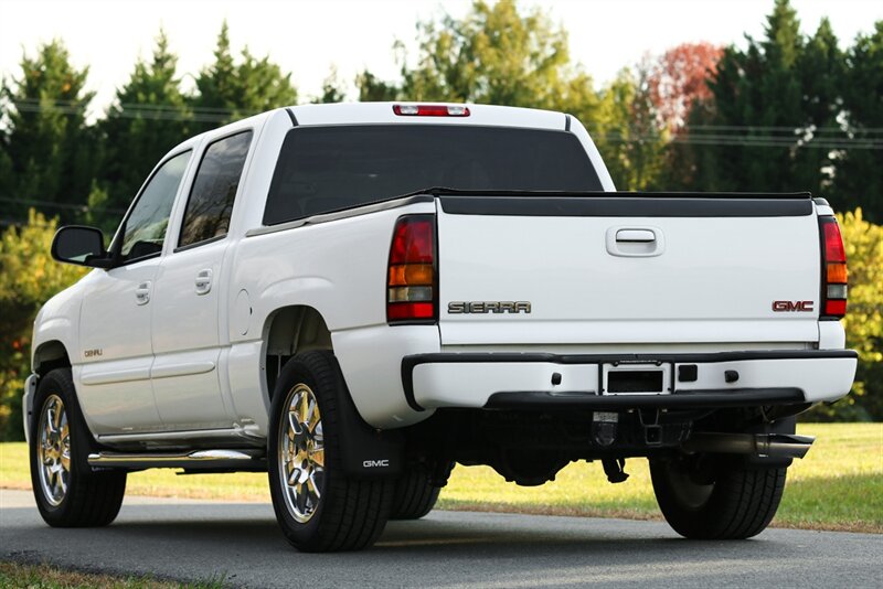 2006 GMC Sierra 1500 Denali   - Photo 26 - Rockville, MD 20850