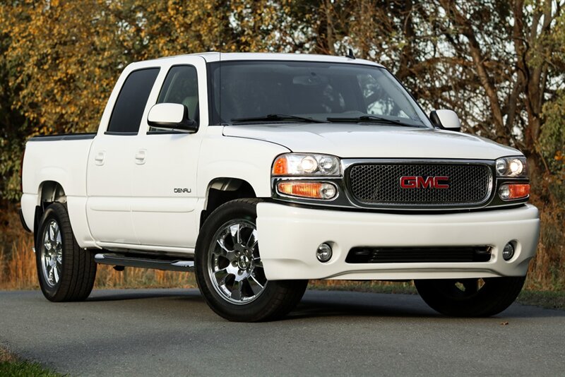 2006 GMC Sierra 1500 Denali   - Photo 12 - Rockville, MD 20850