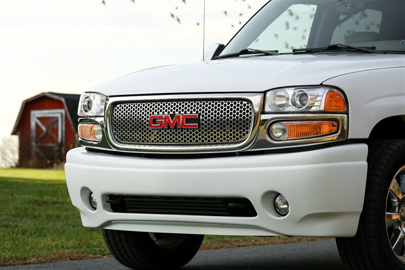 2006 GMC Sierra 1500 Denali   - Photo 28 - Rockville, MD 20850