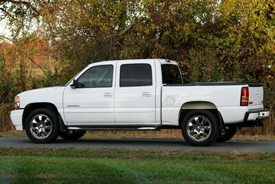 2006 GMC Sierra 1500 Denali   - Photo 16 - Rockville, MD 20850