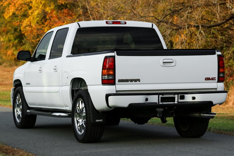 2006 GMC Sierra 1500 Denali   - Photo 4 - Rockville, MD 20850