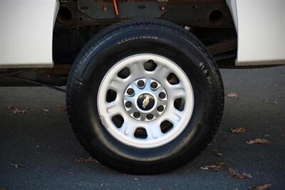 2012 Chevrolet Silverado 2500 Work Truck  4WD - Photo 39 - Rockville, MD 20850