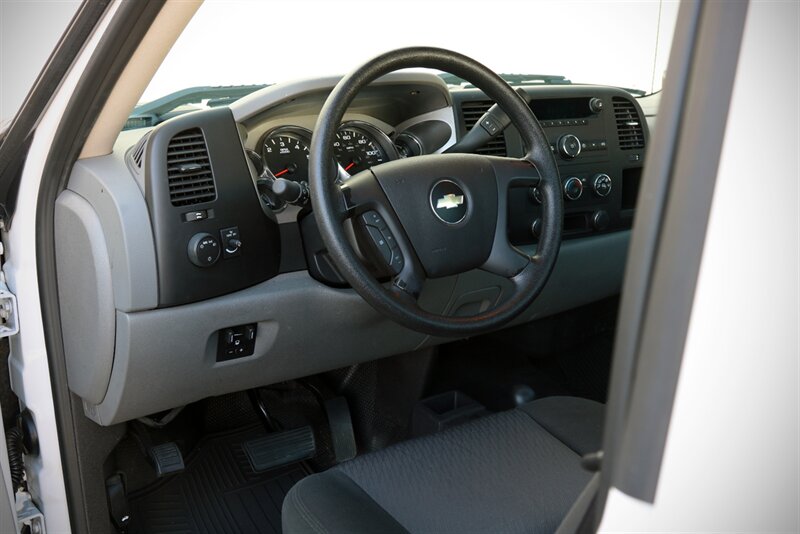 2012 Chevrolet Silverado 2500 Work Truck  4WD - Photo 55 - Rockville, MD 20850