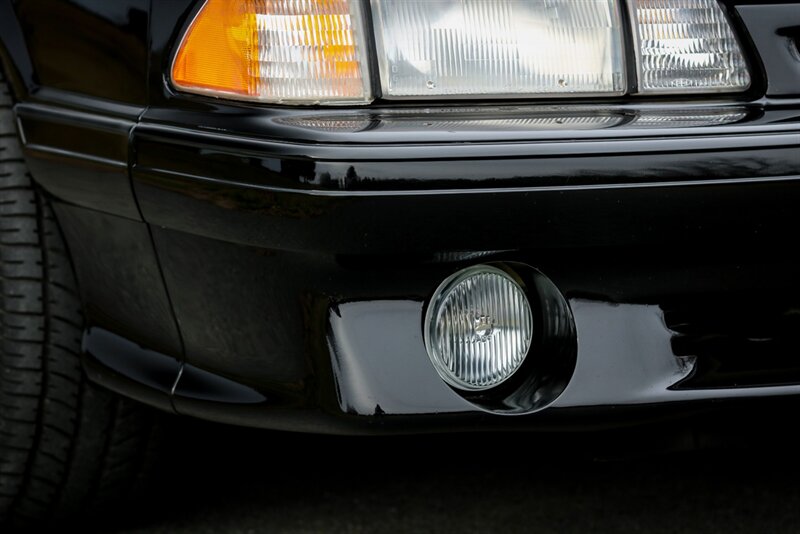 1993 Ford Mustang SVT Cobra   - Photo 20 - Rockville, MD 20850