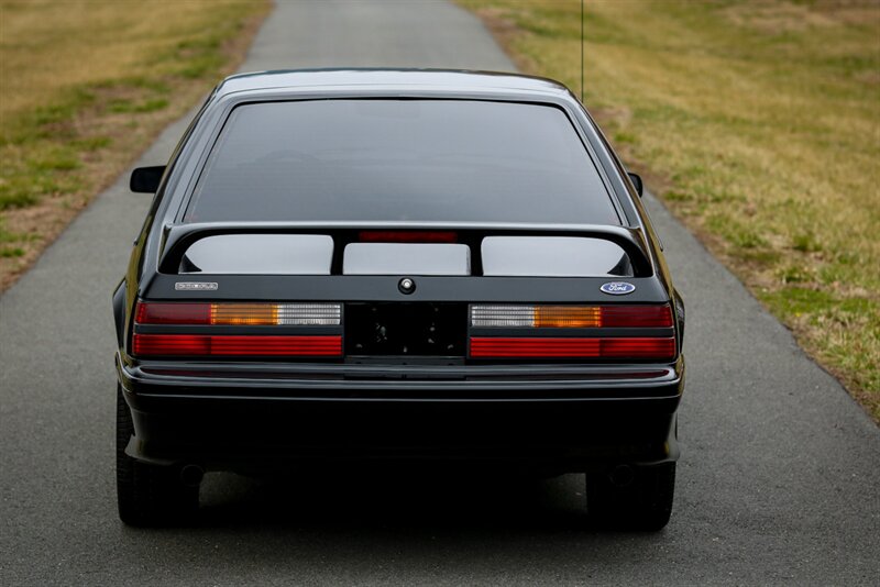 1993 Ford Mustang SVT Cobra   - Photo 6 - Rockville, MD 20850