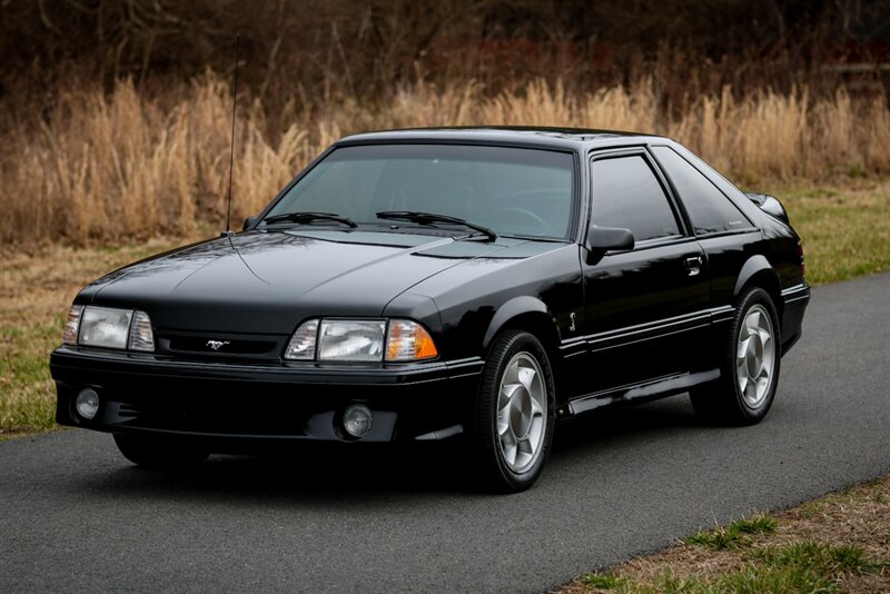 1993 Ford Mustang SVT Cobra   - Photo 9 - Rockville, MD 20850