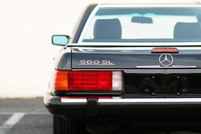 1989 Mercedes-Benz 560-Class 560 SL   - Photo 42 - Rockville, MD 20850