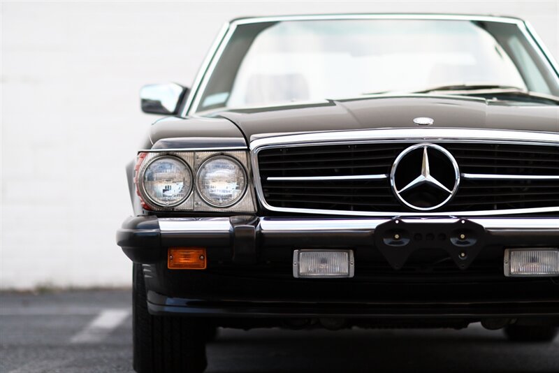 1989 Mercedes-Benz 560-Class 560 SL   - Photo 21 - Rockville, MD 20850