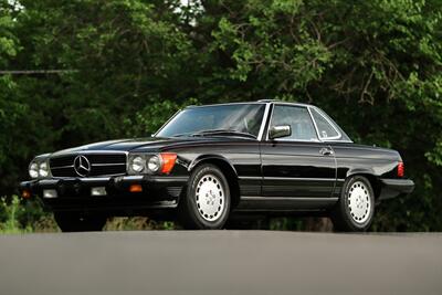 1989 Mercedes-Benz 560-Class 560 SL   - Photo 1 - Rockville, MD 20850