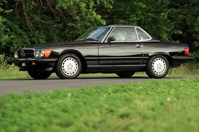 1989 Mercedes-Benz 560-Class 560 SL   - Photo 11 - Rockville, MD 20850