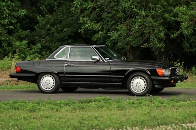 1989 Mercedes-Benz 560-Class 560 SL   - Photo 6 - Rockville, MD 20850