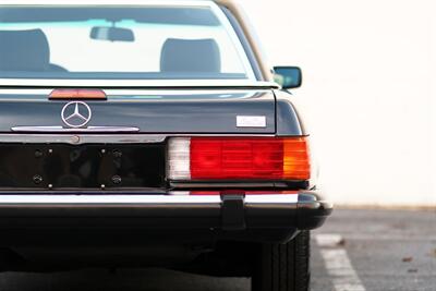 1989 Mercedes-Benz 560-Class 560 SL   - Photo 43 - Rockville, MD 20850