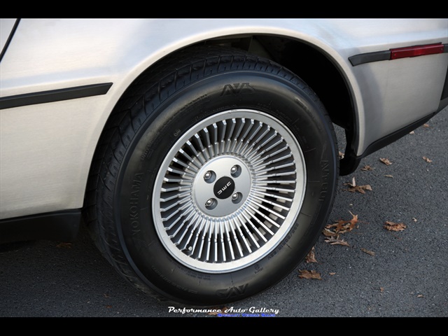 1981 DeLorean DMC-12   - Photo 32 - Rockville, MD 20850