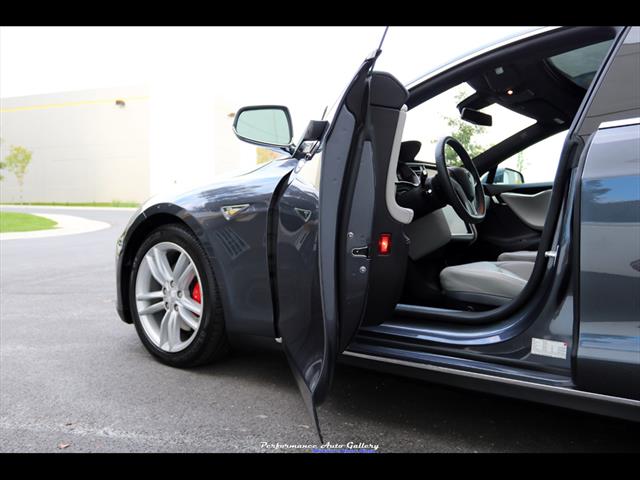 2016 Tesla Model S P90D   - Photo 21 - Rockville, MD 20850